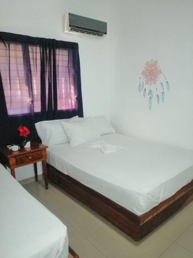 Caribbean Queen Hotel Santo Domingo Exterior foto